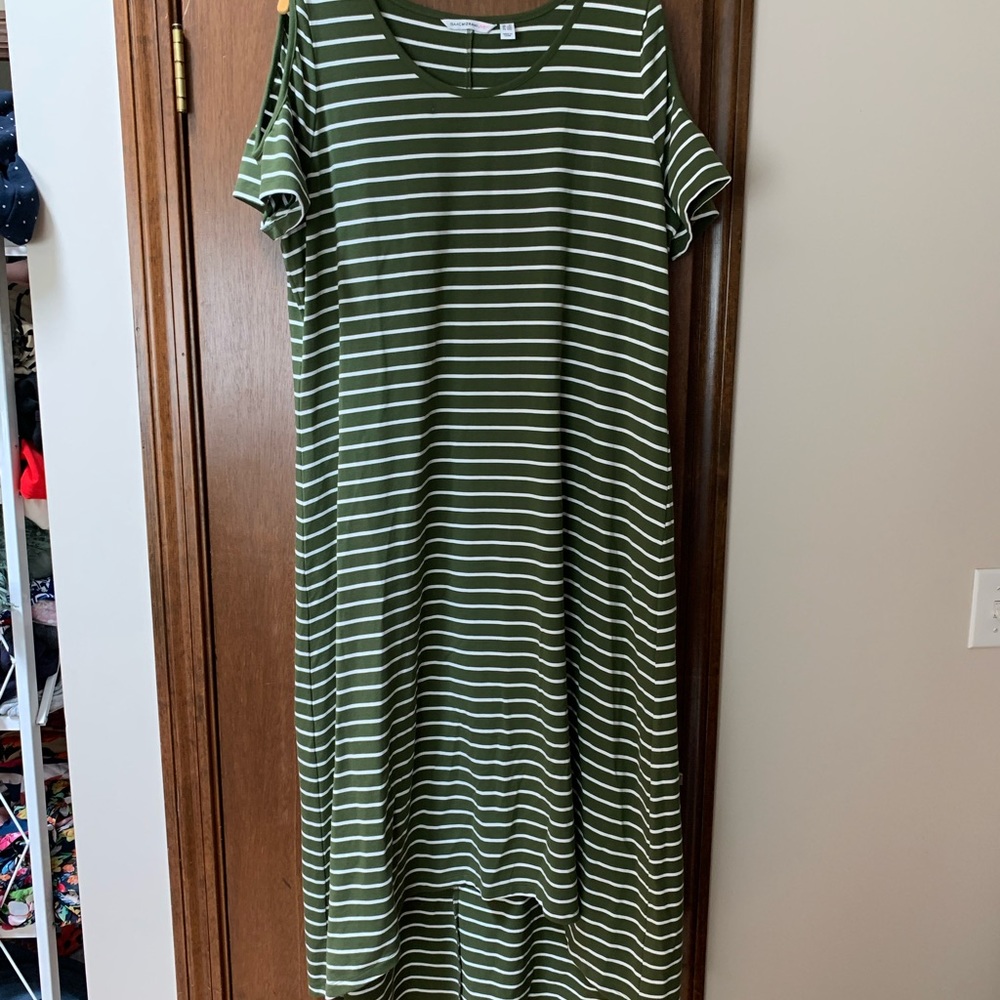 Isaac Mizrahi dress